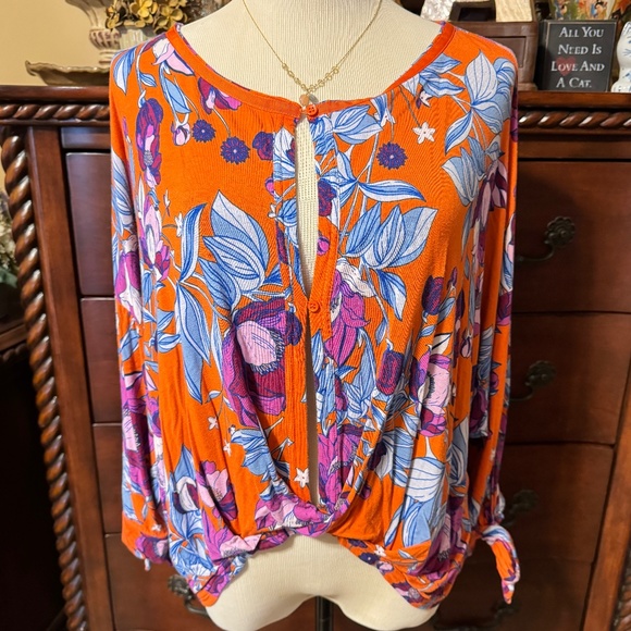 🎉😀CLEARANCE SALE😀🎉FREE PEOPLE Keepin' On Blouse in Festive Orange Combo - Picture 2 of 8